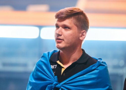 Лучший игрок мира в CS:GO s1mple впервые попробовал Fortnite. У него неплохо получалось