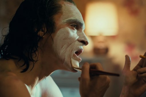 Интернет в восторге от трейлера «Джокера» и требует «Оскар» для Хоакина Феникса