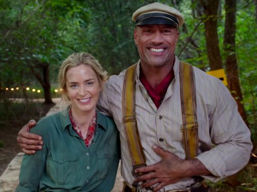 Эмили Блант и Дуэйн Джонсон отправляются в «Круиз по джунглям». Первый трейлер