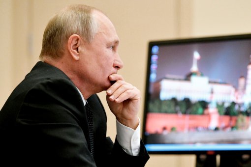 Владимир Путин до сих пор пользуется Windows XP. Другие версии ОС для Кремля не одобрили