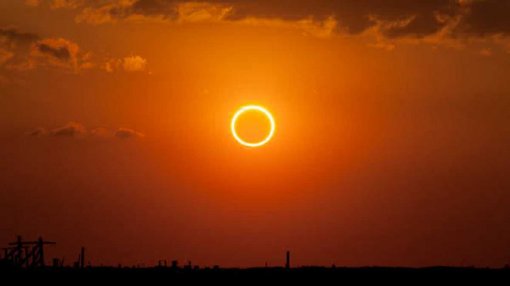 15 удивительных фотографий последнего солнечного затмения в 2019 году