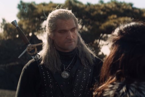 В «Ведьмаке» от Netflix Генри Кавилла заменили на Геральта из Witcher 3: WIld Hunt