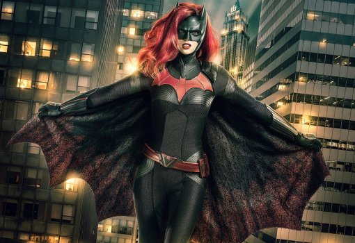 Шоураннер «Бэтвумен» объяснила, почему в сериале будет другая героиня вместо замены Руби Роуз