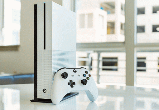 Microsoft прекратила производство Xbox One X и Xbox One S без дисковода