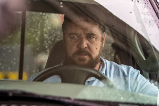 «Несмотрибельный»: критики разносят фильм с Расселом Кроу в роли обезумевшего водителя