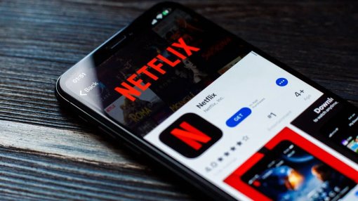 Netflix тестирует ленту со смешными роликами в стиле TikTok