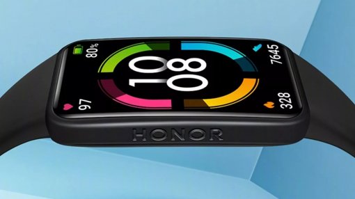 В России представили фитнес-трекер Honor Band 6