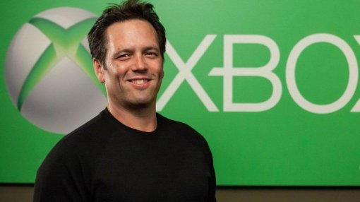 Глава Xbox Фил Спенсер раскритиковал конкурентов за продажу консольных игр на ПК