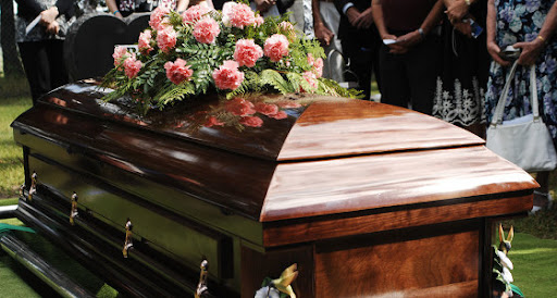 Как организовать похороны без хлопот?