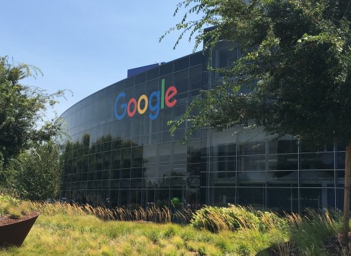 Журналисты узнали о разработке Google своей AR-гарнитуры